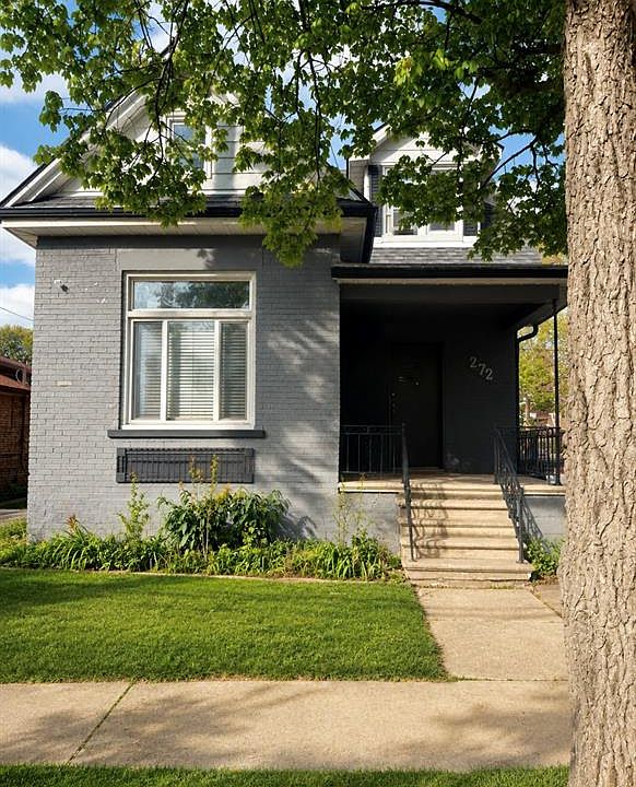 1st image of 272 McKay Ave