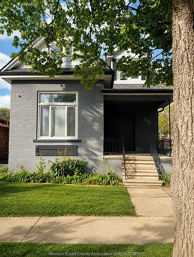 272 McKay Ave Photo 1