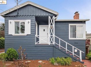 7521 Greenly Dr, Oakland, CA