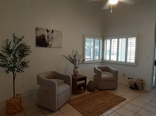 475 S SEAWYNDS Boulevard, Gilbert, AZ 85233