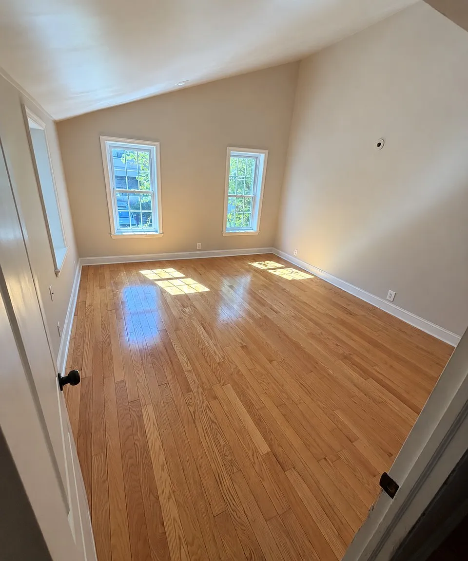 2 bed, 1.5 bath, 1194 sqft, $2,800 — Photo 3