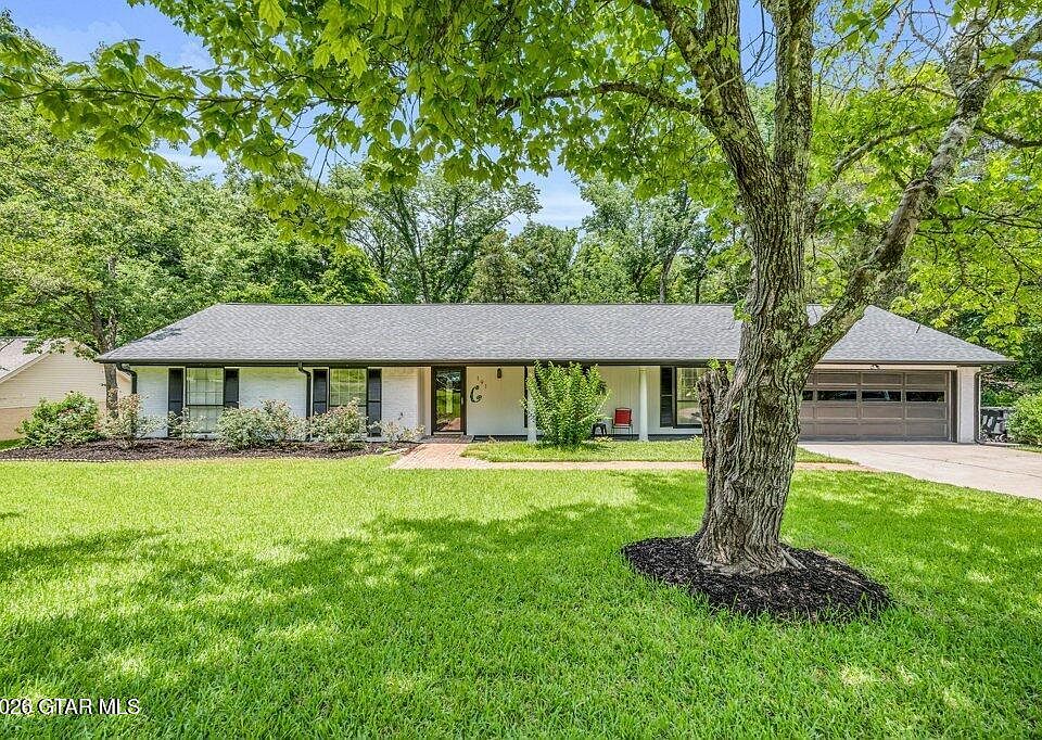 1st image of 191 Cambridge Dr