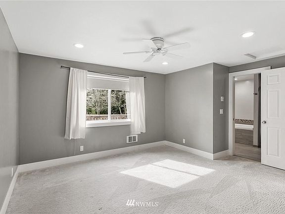 5th image of 8207 NE 124th St
