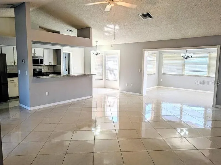 8475 Beach Rd — Photo 8