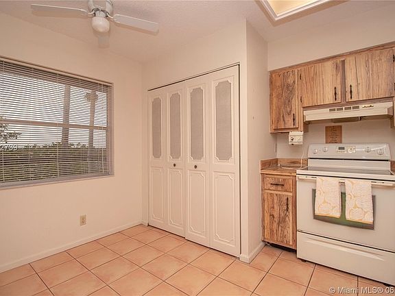 4th image of 7320 Lake Circle Dr APT 408