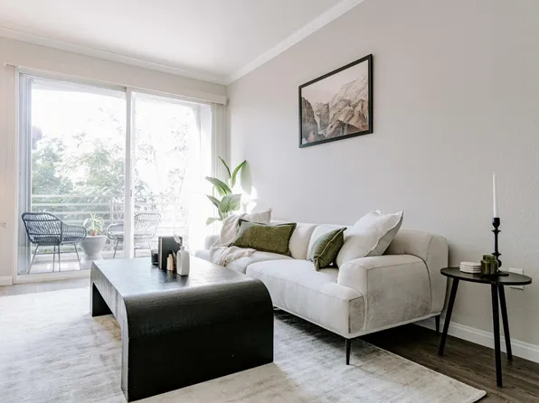 (undisclosed Address), San Diego, CA 92101