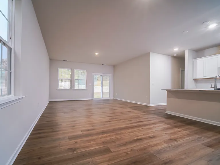 1616 Swallow Tail Dr — Photo 3