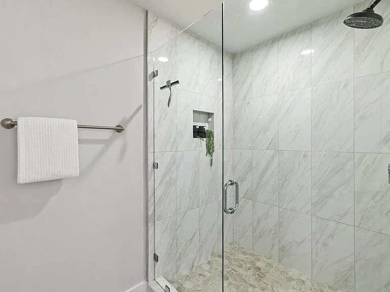 60 Augusta Dr — Photo 21