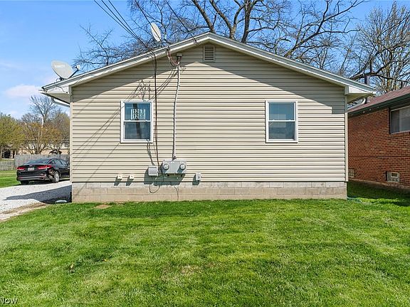 3rd image of 1265 & 1267 Nome Ave