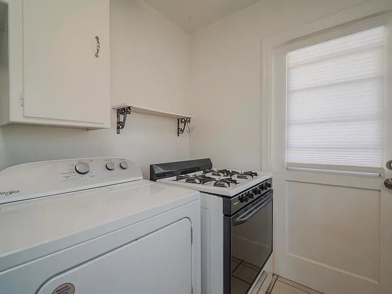2159 Orange Ave — Photo 7