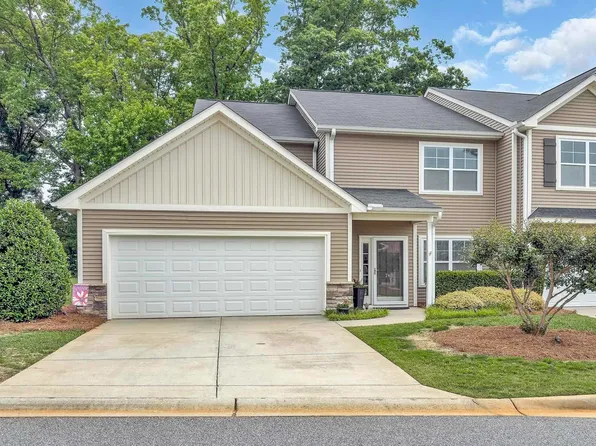 768 Elmbrook Dr, Simpsonville, SC 29681