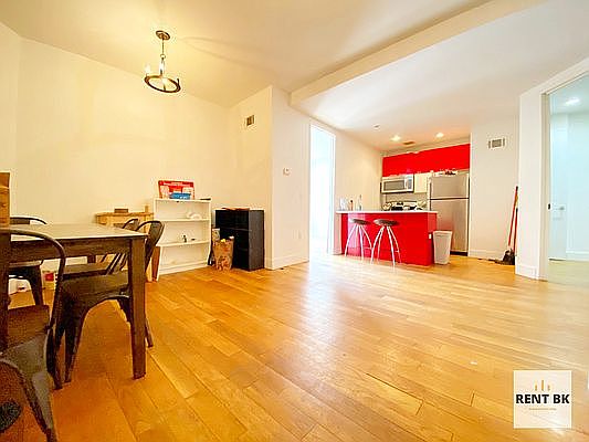 1st image of 275 Halsey St #1F