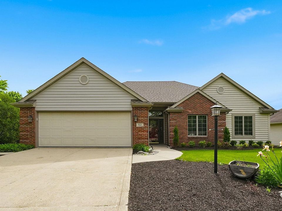 1st image of 921 Autumn Ridge Ln