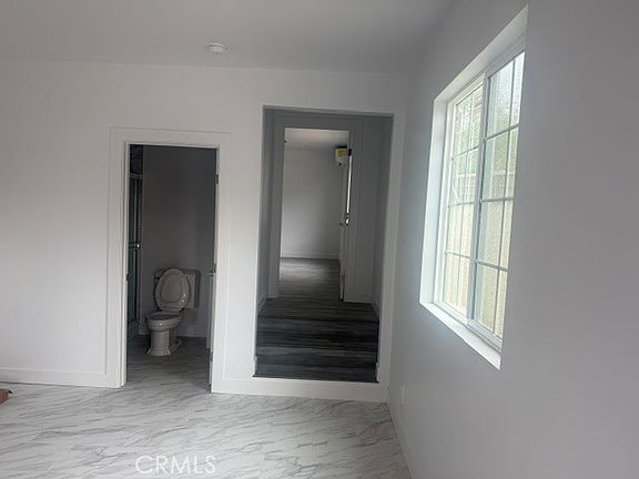 3rd image of 10200-10204 N Rincon Ave