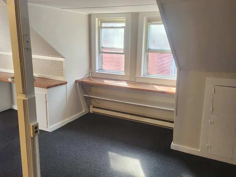 9 Depot St #6 — Photo 4