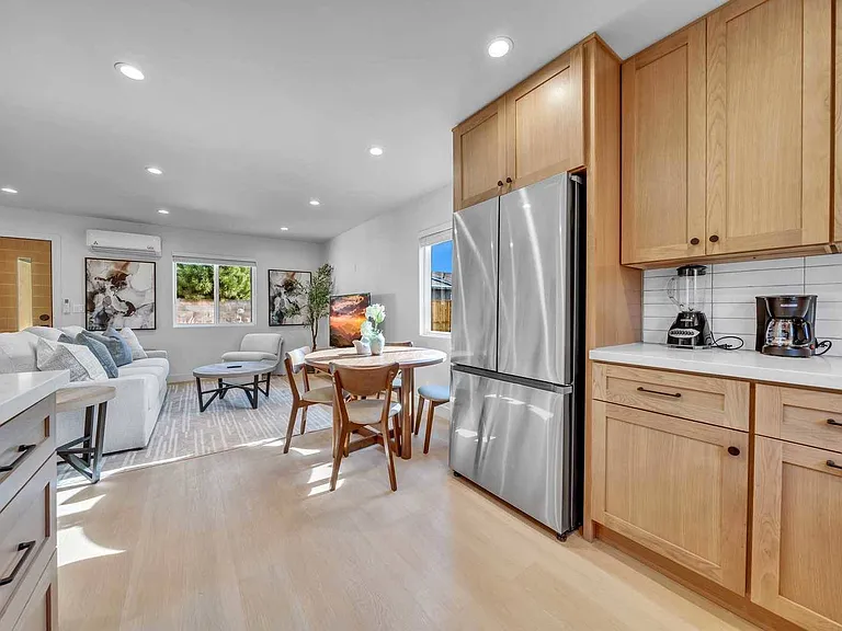 15335 Lemay St — Photo 10