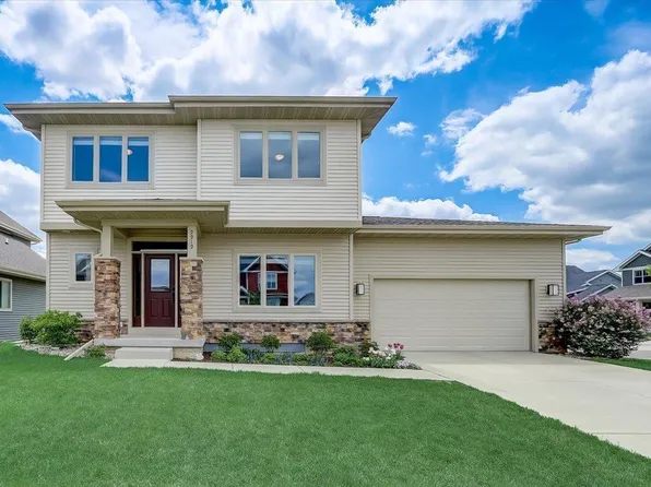 9919 Bronze Leaf Lane, Middleton, WI 53562