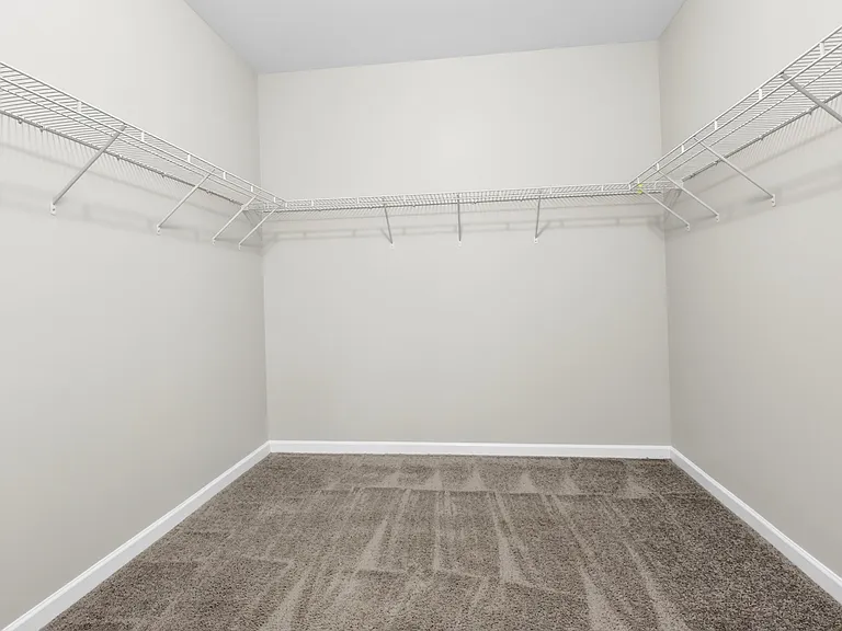 144 Reserve Pl — Photo 40