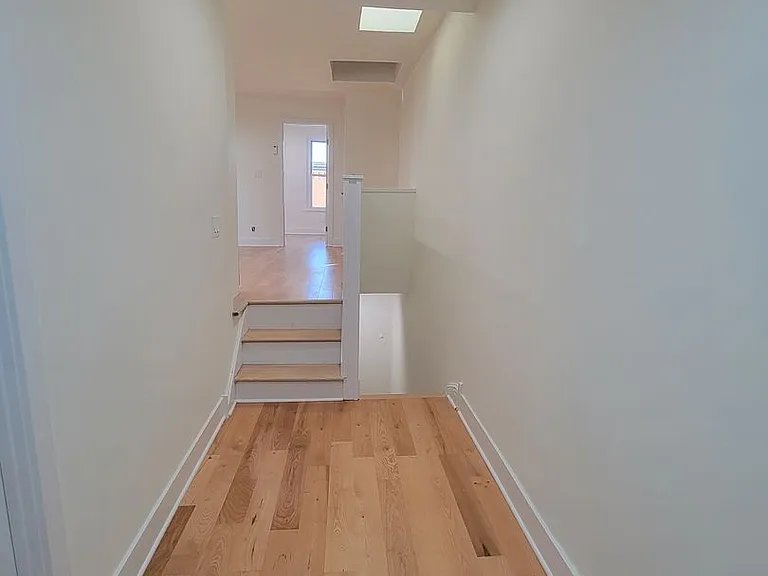 845 N 26th St #3 — Photo 1
