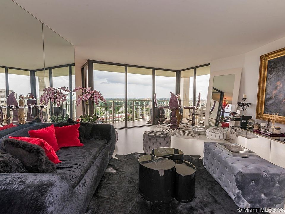 1st image of 1000 Quayside Ter APT 1711