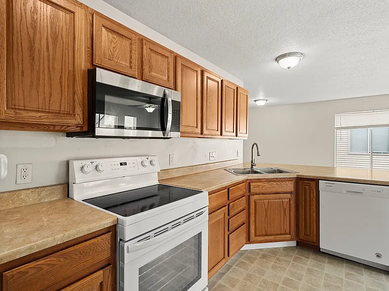 3905 Marigold Dr #1 — Photo 6