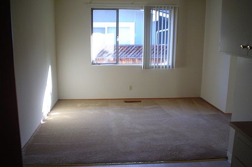 4th image of 1472 Sunland Ct