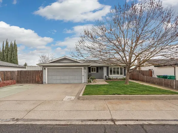 2332 Alpine Dr, Lodi, CA 95240