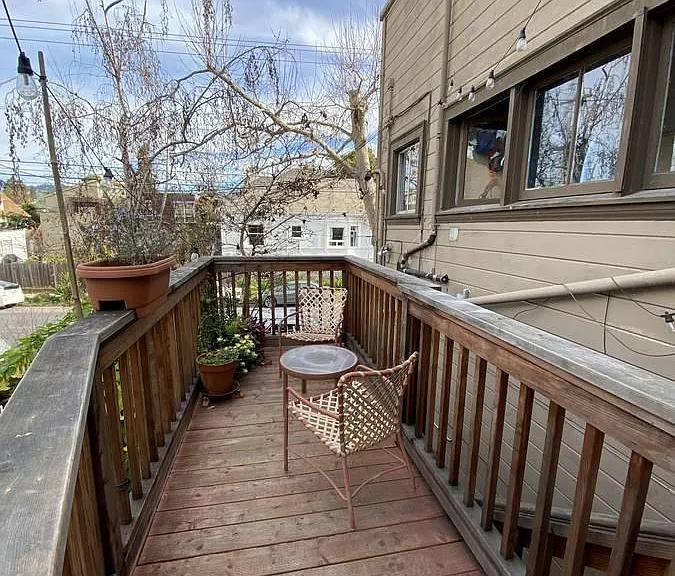 430 38th St #2 — Photo 7