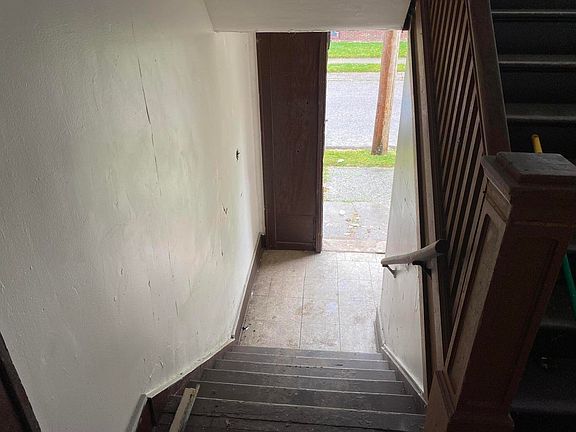 5th image of 12805 Nashville St