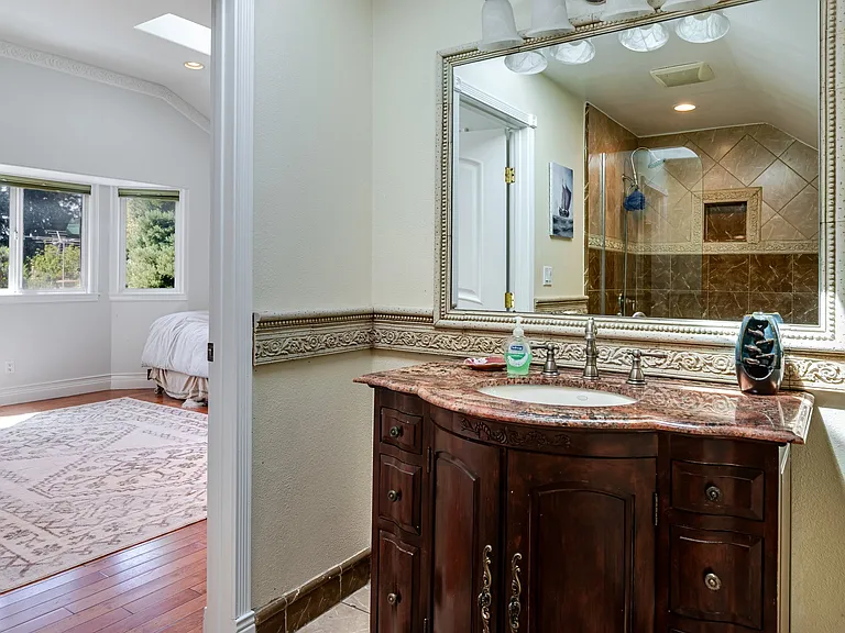 596 Pettis Ave — Photo 18