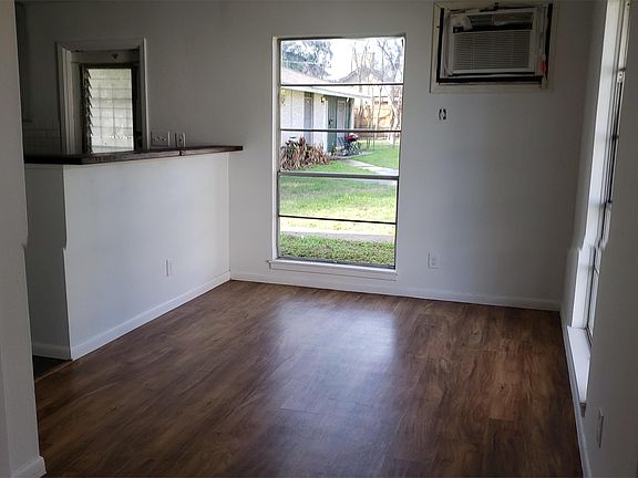 3rd image of 116 San Angelo