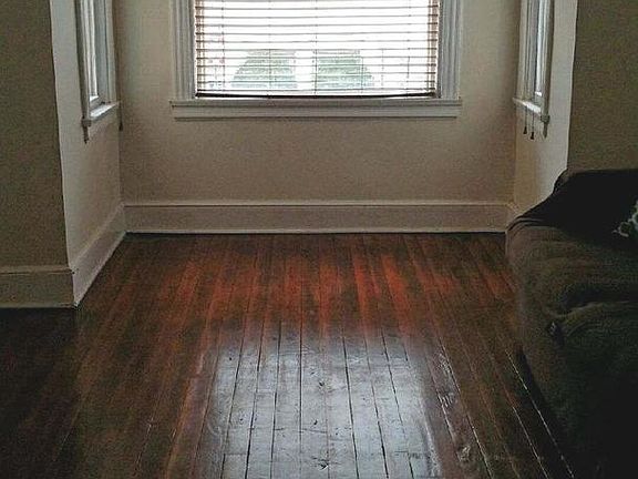3rd image of 237 Elm St NW