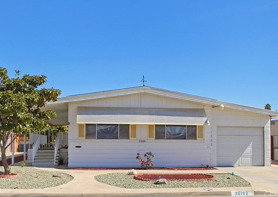 1st image of 26102 Seaforthia Palm Dr