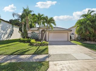 3746 Old Lighthouse Cir, Wellington, FL 33414