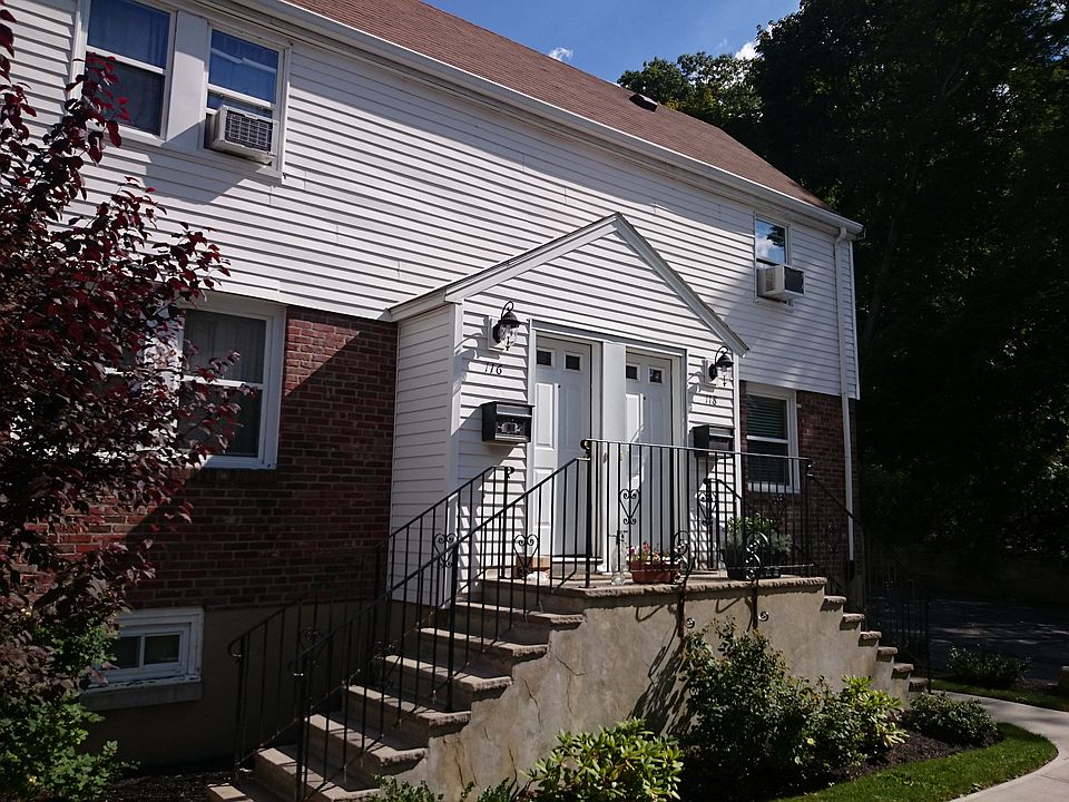2nd image of 118 Foster Ter