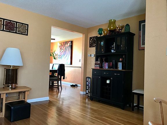 Living room to dining 