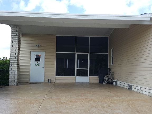 sealed annually and spotless!!