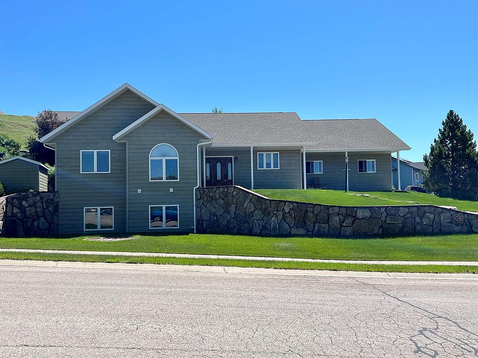 2490 Malibu Loop, Sturgis, SD 57785 Zillow