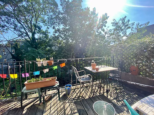 Rented by Highline Residential | media 27