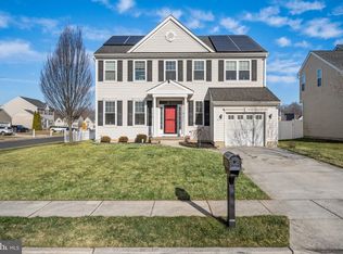 8 Porch St, Clayton, NJ 08312