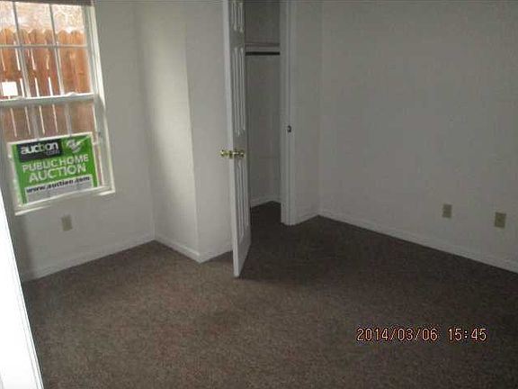2nd image of 105 Buckley St APT B