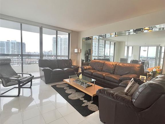 5th image of 19195 Mystic Pointe Dr APT 2301
