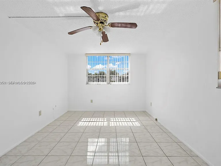 14185 SW 87th St #A-305 — Photo 15
