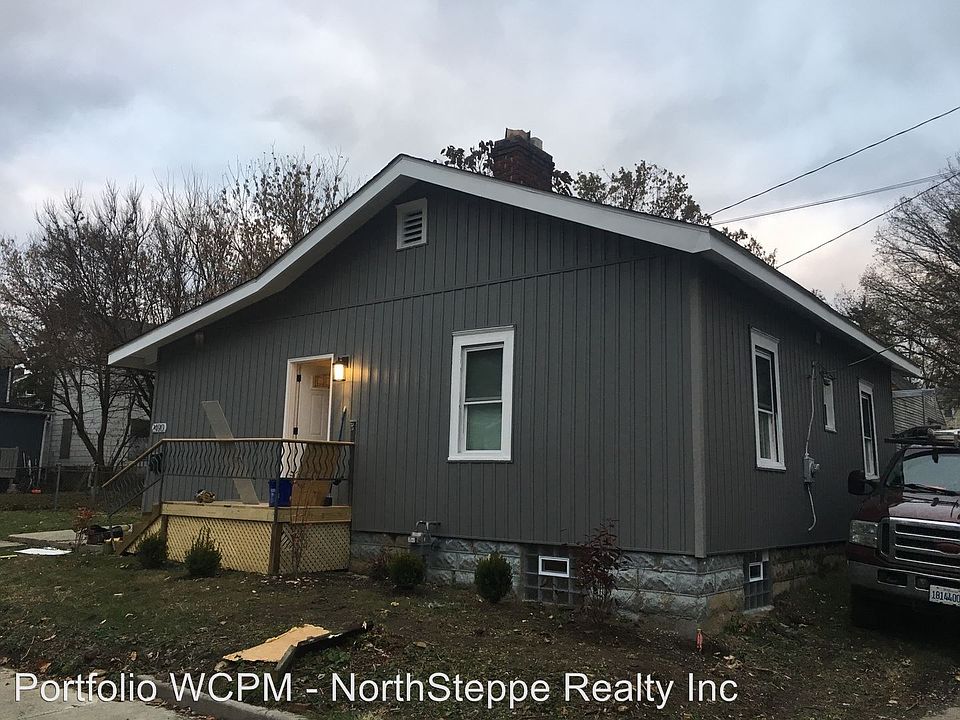 1st image of 2490 Adams Ave