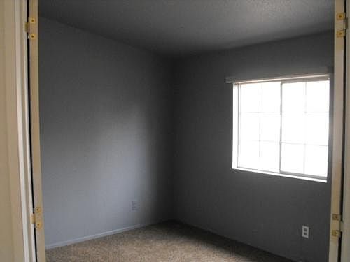 4th image of 16083 18th Ave