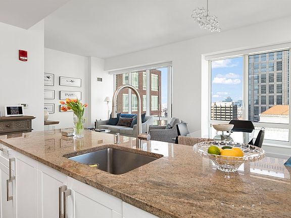 2nd image of 400 Stuart St #17B