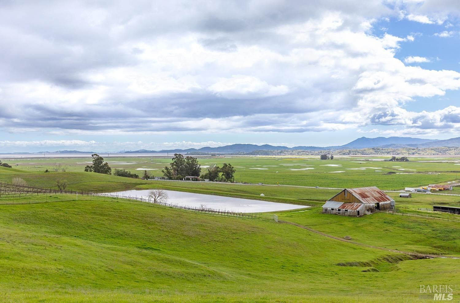 7689 Lakeville Hwy, Petaluma, CA 94954 Zillow