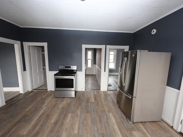 manchester-new-hampshire-74288034 picture