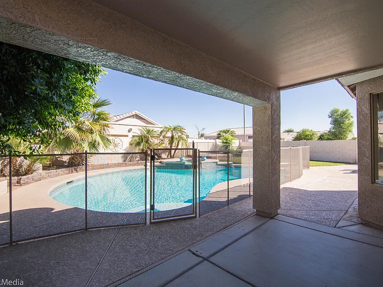 13168 W Monte Vista Dr — Photo 51