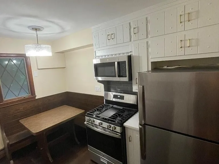 55 Garden Ave #1 — Photo 12